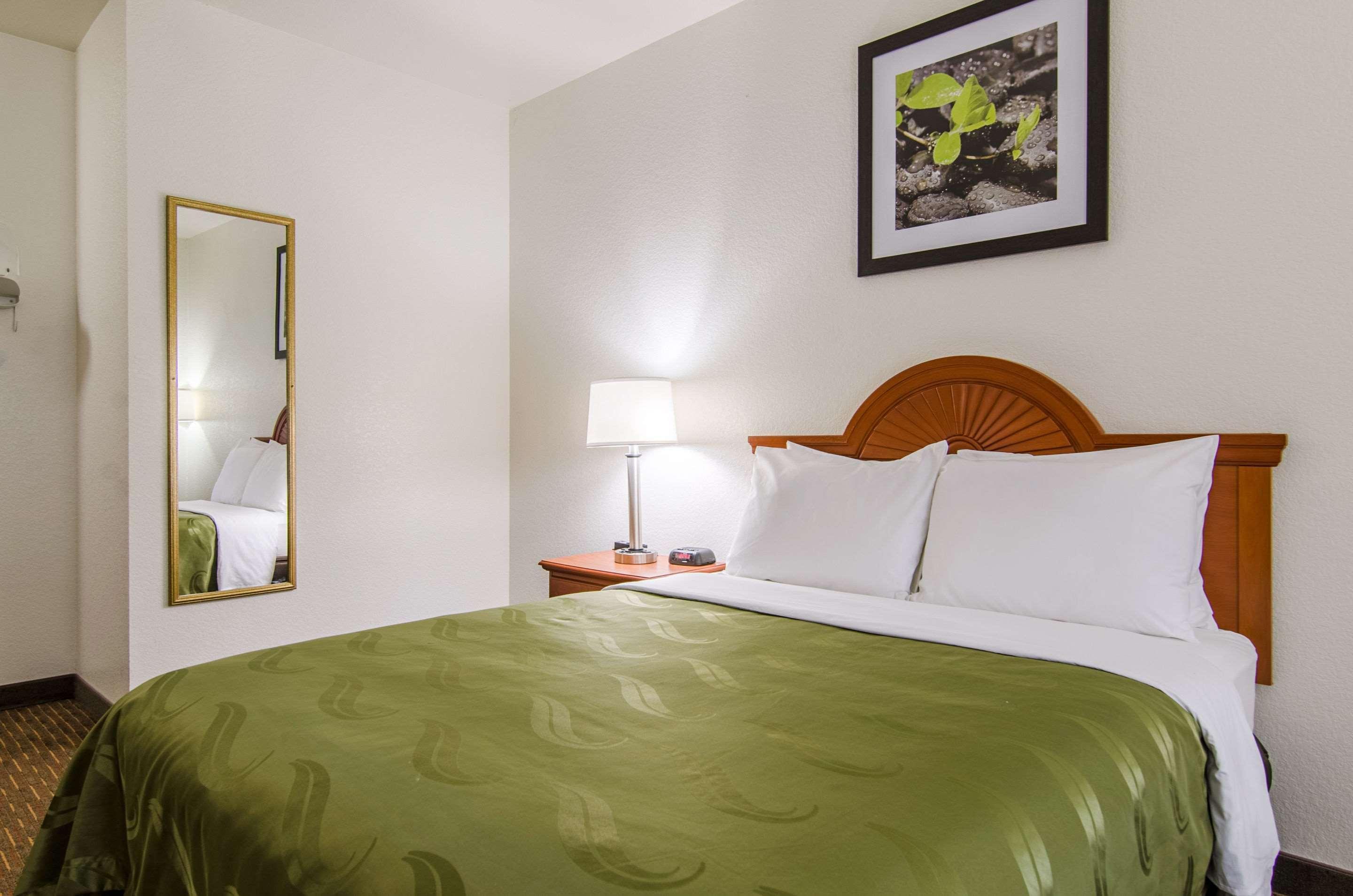 Quality Inn Junction City Near Fort Riley Zewnętrze zdjęcie